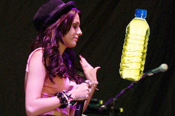 Cher Lloyd Dodges Pee At V Festival