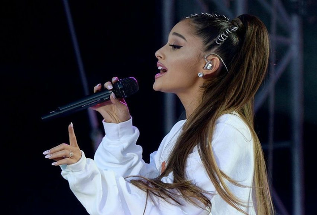 Ariana Grande drops hints of new album on Twitter: 